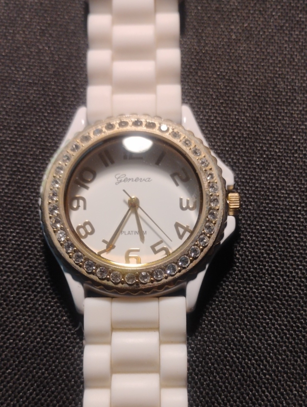 Geneva White Crystal Bezel Women's Watch